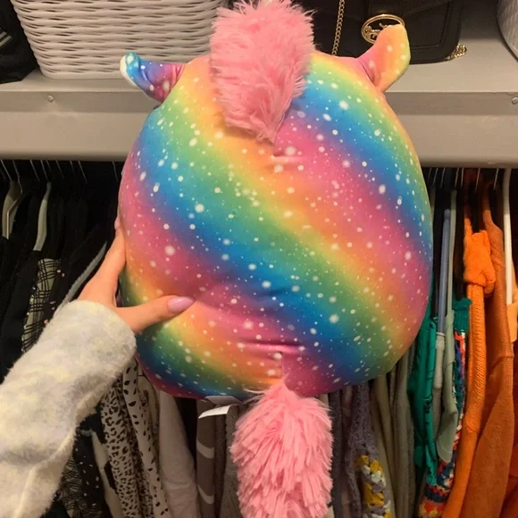 Prim Squishmallow - Picture 2 of 3